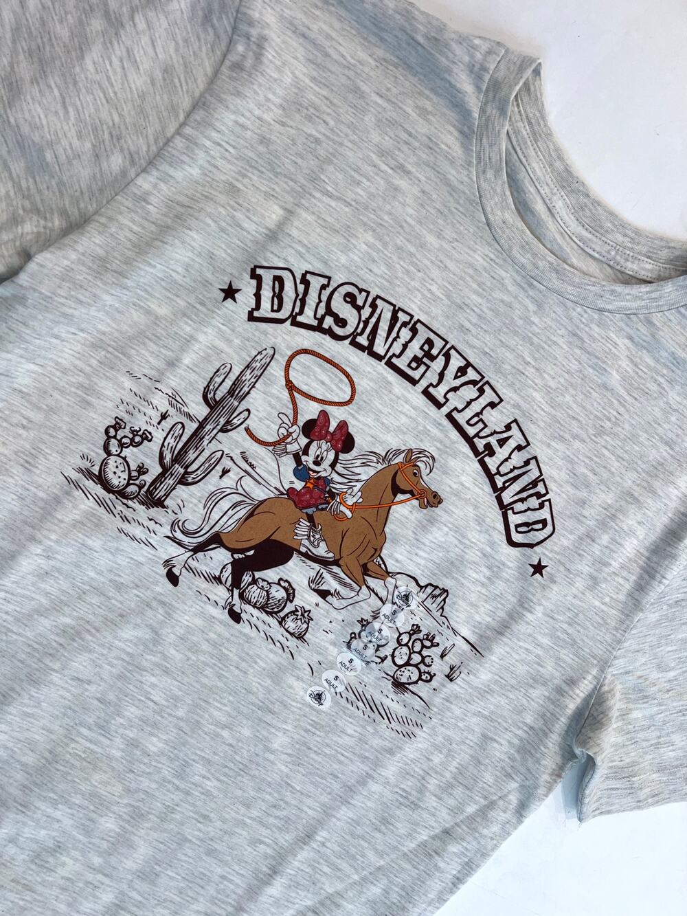 Disneyland Wild West Cowgirl Minnie Beige Heather Adult Tee - NWT